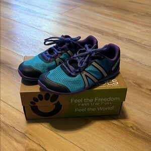 Xero Shoes HFS lightweight road running shoe size 7 New in Box